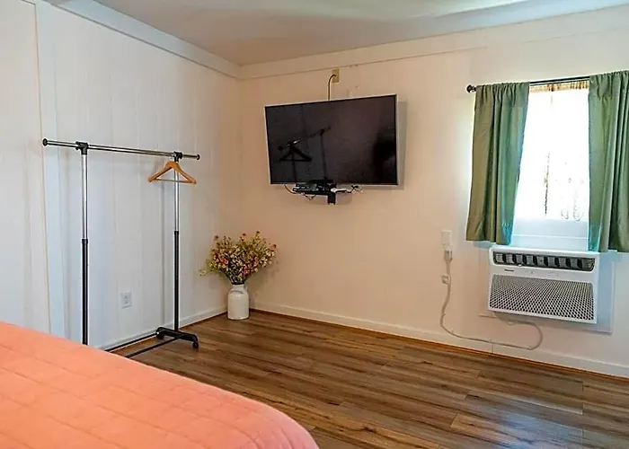 Sagebrush Bed & Breakfast 5*