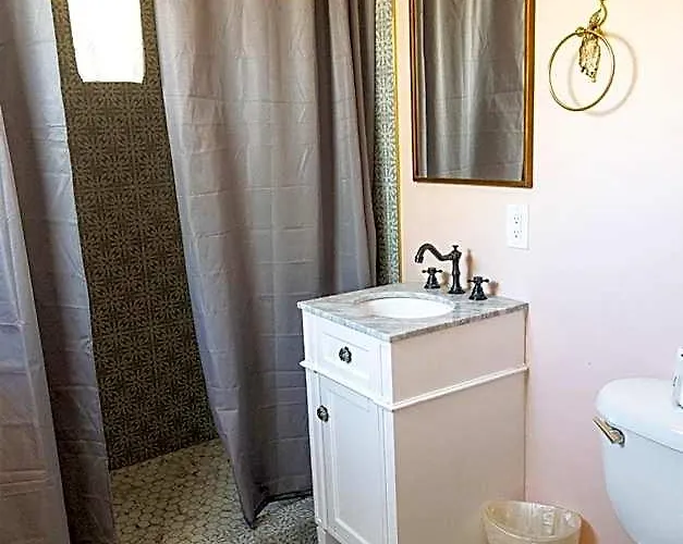 Sagebrush Bed & Breakfast Tombstone